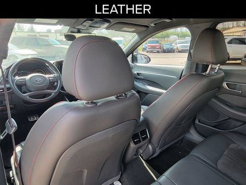 Used 2021 Hyundai Sonata SEL Plus w/ Preferred Accessory Package FWD image 12