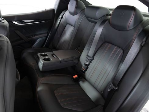 Used 2023 Maserati Ghibli Modena image 33