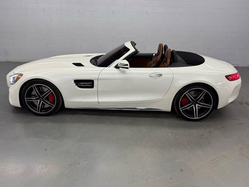 Used 2018 Mercedes-Benz AMG GT C image 24