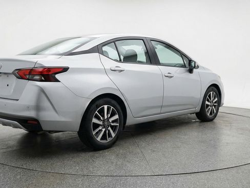 Used 2025 Nissan Versa SV FWD image 9