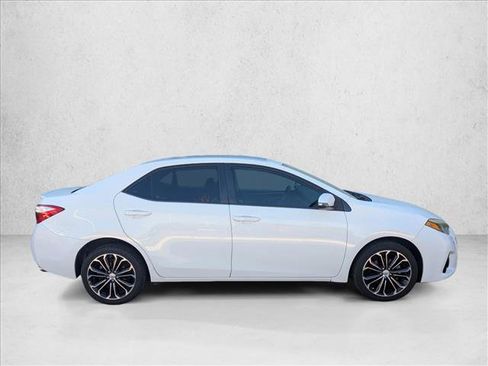 Used 2016 Toyota Corolla S image 3