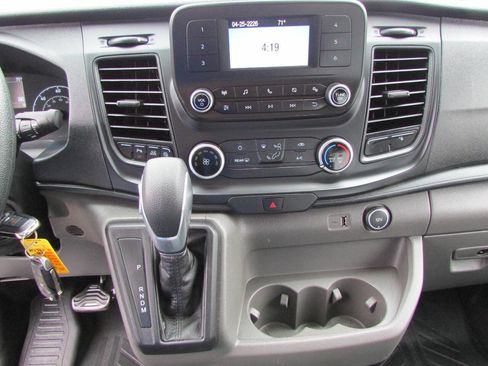 Used 2021 Ford Transit 150 Low Roof RWD image 19