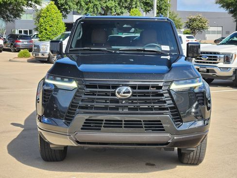 Used 2024 Lexus GX 550 w/ Accessory Package (Z1) AWD/4WD image 2