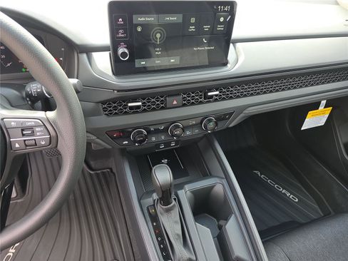 New 2026 Honda Accord SE image 23