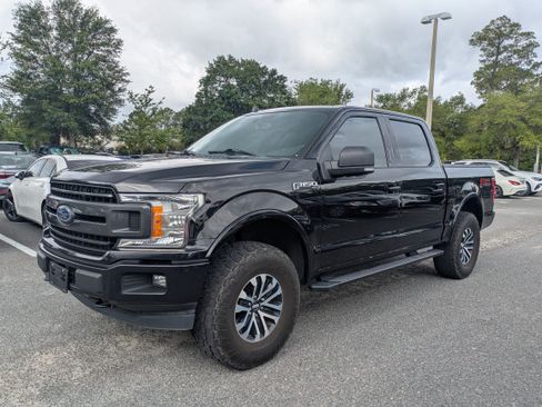 Used 2019 Ford F150 XLT w/ Equipment Group 302A Luxury AWD/4WD image 8