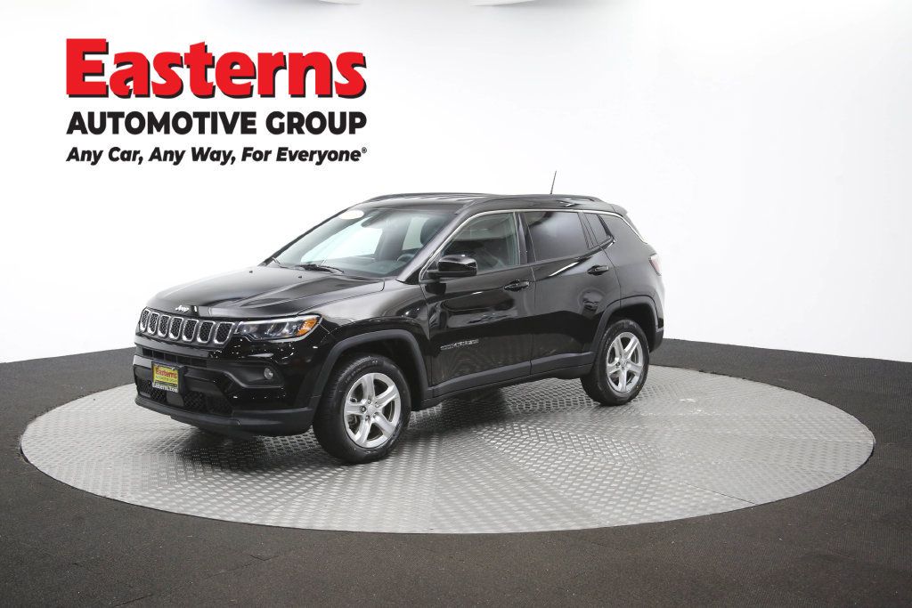 Used 2023 Jeep Compass Latitude AWD/4WD image 60