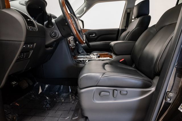 Used 2018 INFINITI QX80 4WD w/ Driver Assistance Package image 10