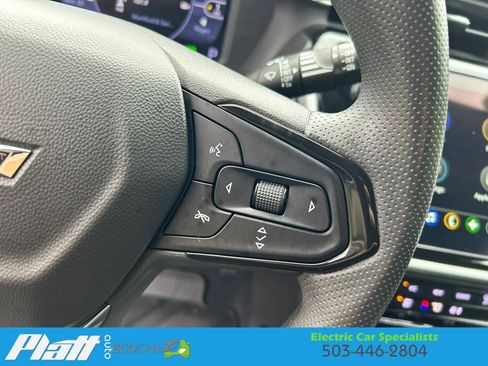 Used 2023 Chevrolet Bolt EUV LT w/ Driver Confidence Package FWD image 26