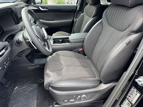 New 2025 Hyundai Palisade Calligraphy image 9