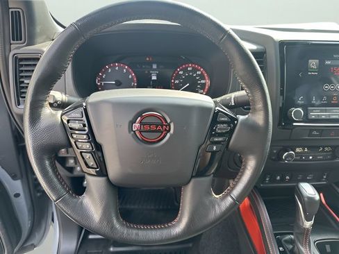 Used 2023 Nissan Frontier PRO-4X w/ Pro Convenience Package AWD/4WD image 16