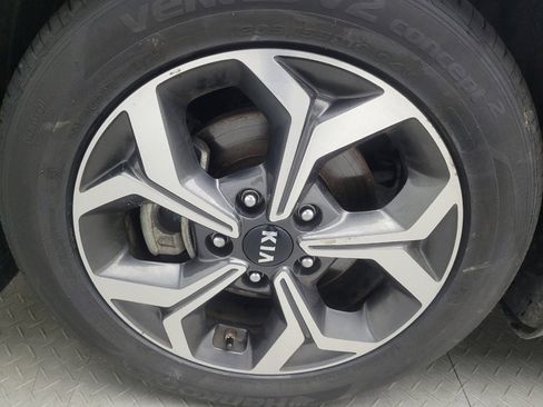 Used 2021 Kia Forte LXS FWD image 31