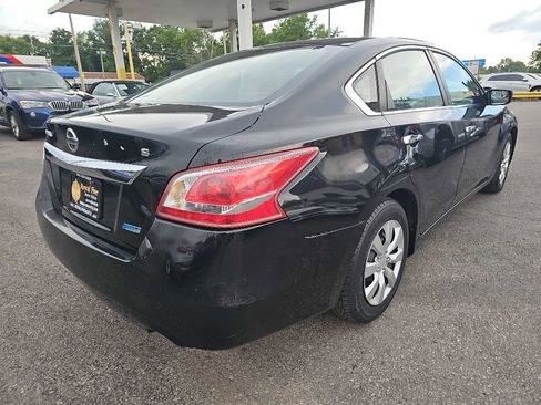 Used 2013 Nissan Altima 2.5 S image 10