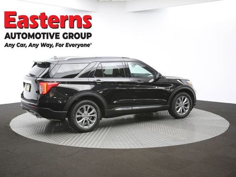 Used 2022 Ford Explorer Limited w/ Equipment Group 301A image 42