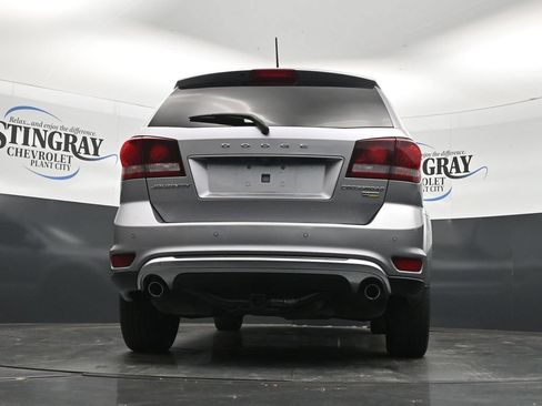 Used 2018 Dodge Journey Crossroad w/ Nav & Sun Group FWD image 22