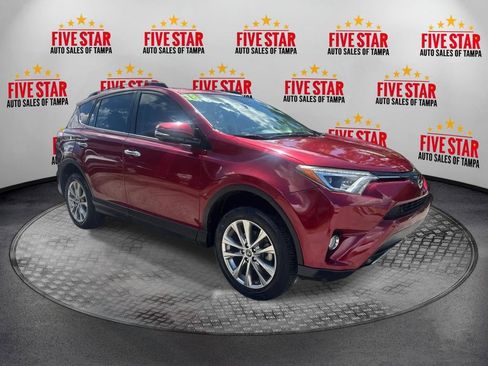Used 2018 Toyota RAV4 Limited FWD image 1