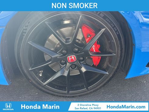 Used 2023 Honda Civic Type R image 11