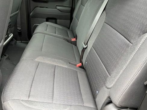 Used 2023 Chevrolet Silverado 1500 LT image 13