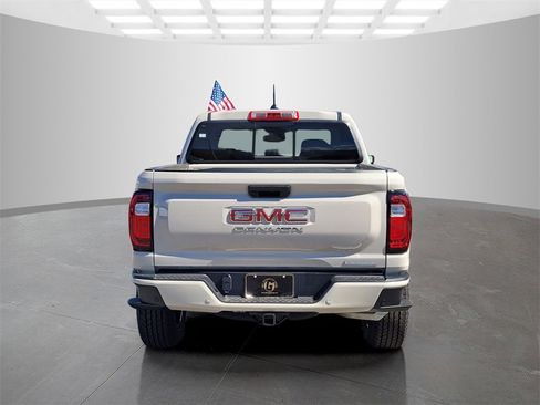 New 2026 GMC Canyon Elevation image 5