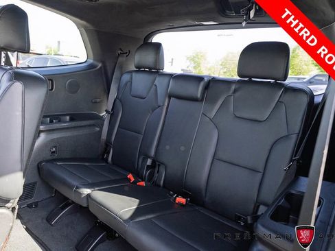 Used 2025 Kia Telluride SX Prestige X-Pro AWD/4WD image 13
