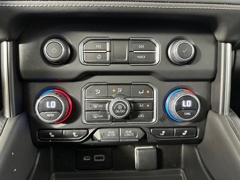 Used 2023 Chevrolet Tahoe Z71 AWD/4WD image 19