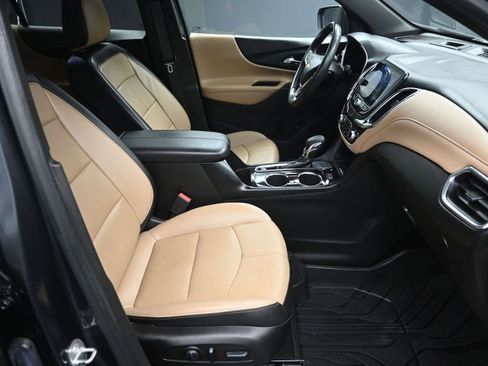 Used 2022 Chevrolet Equinox Premier FWD image 36