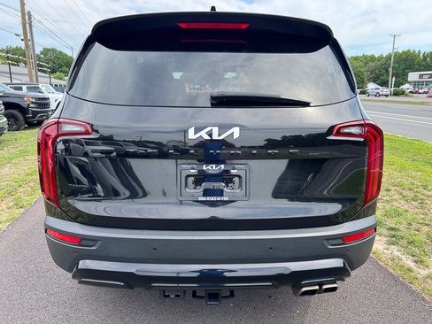 Used 2022 Kia Telluride EX w/ EX Premium Package AWD/4WD image 4