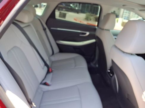 New 2026 Hyundai Sonata Limited FWD image 9