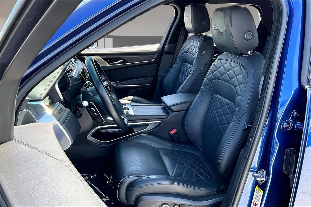 Used 2022 Jaguar F-PACE S AWD/4WD image 19