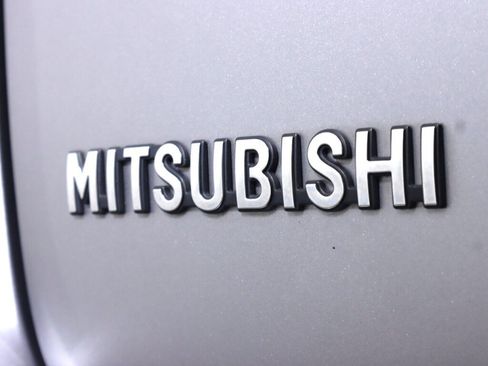 Used 2019 Mitsubishi Outlander SEL FWD image 37