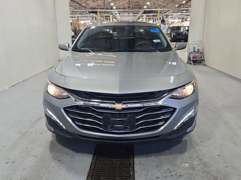 Used 2023 Chevrolet Malibu LT image 2