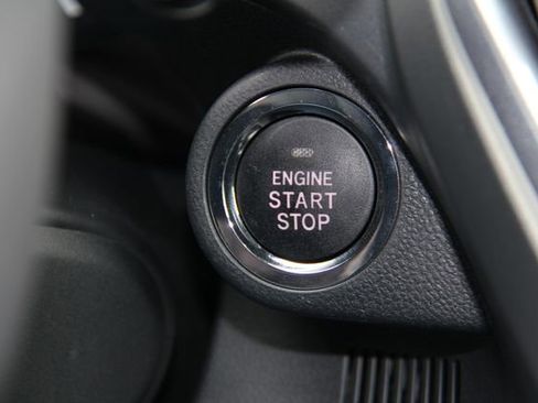 Certified 2025 Subaru Forester Limited image 28