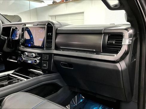 Used 2026 Ford F250 Platinum AWD/4WD image 20