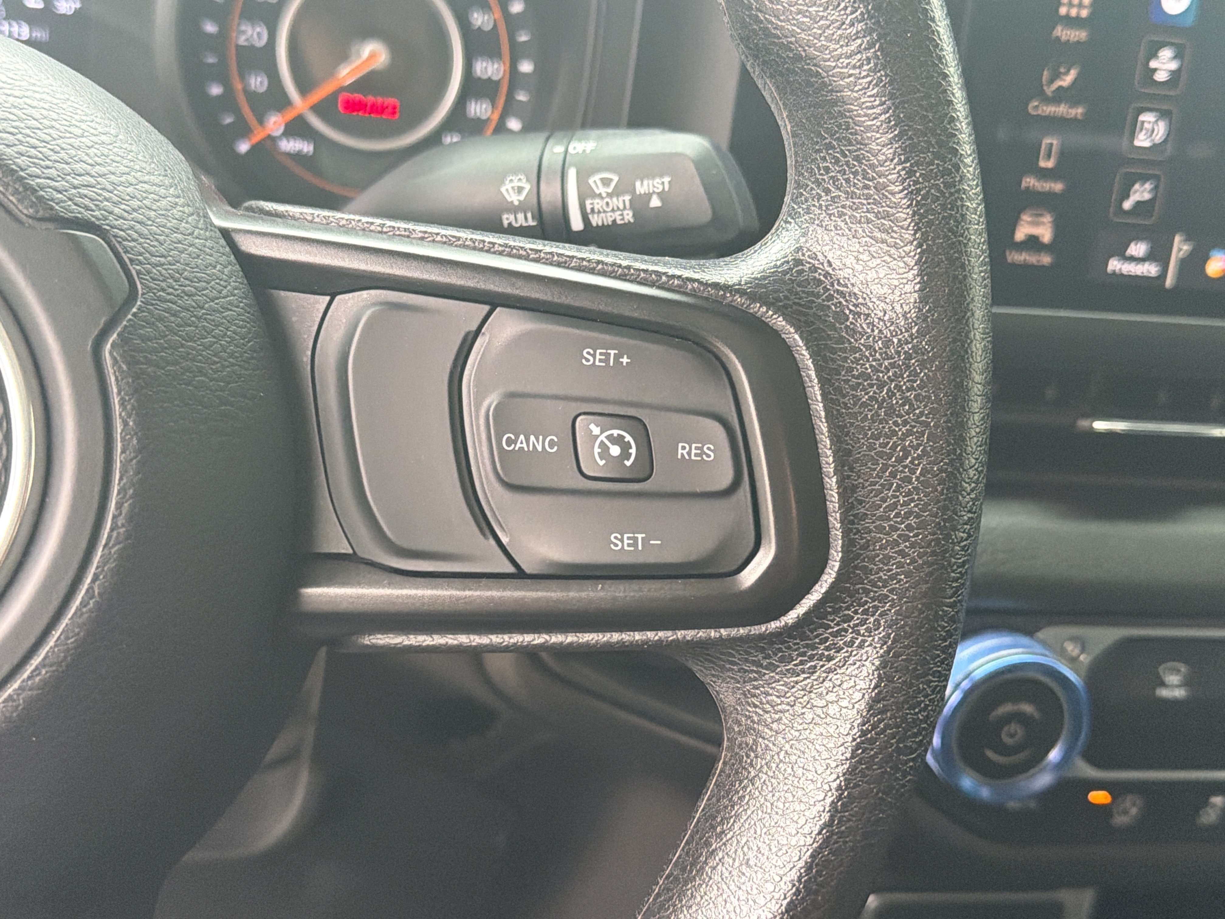 Used 2024 Jeep Wrangler Sport AWD/4WD image 19