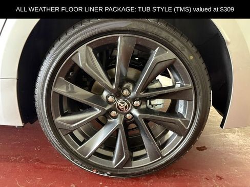 Used 2026 Toyota Corolla SE w/ SE Premium Package FWD image 5