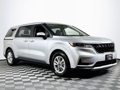 Used 2023 Kia Carnival LX w/ Paint Protection Package