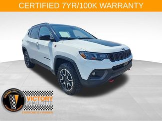 Certified 2025 Jeep Compass Trailhawk AWD/4WD video 1