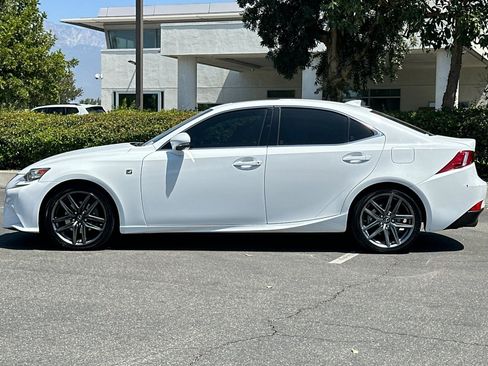 Used 2014 Lexus IS 250 w/ F-Sport Package RWD image 2