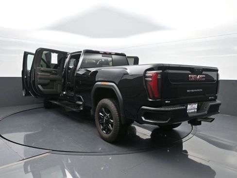 Used 2024 GMC Sierra 3500 AT4 w/ Technology Package image 51