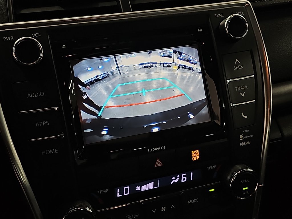 Used 2016 Toyota Camry XLE FWD image 25
