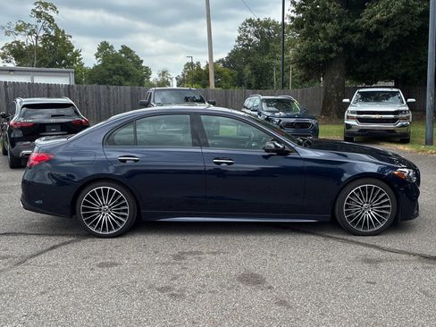 Used 2023 Mercedes-Benz C 300 Sedan image 7