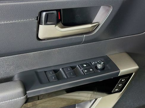 New 2026 Toyota Tundra Limited AWD/4WD image 16