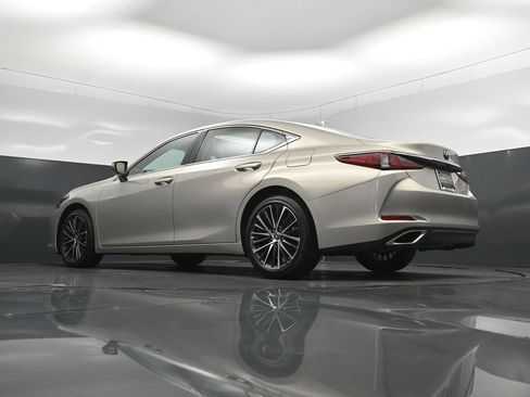 Certified 2025 Lexus ES 350 w/ Premium Package FWD image 40