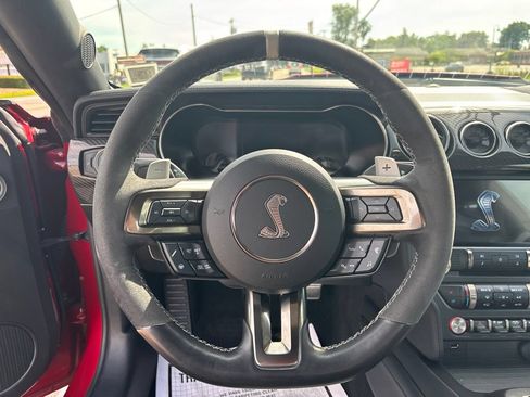 Used 2021 Ford Mustang Shelby GT500 w/ Technology Package RWD image 17