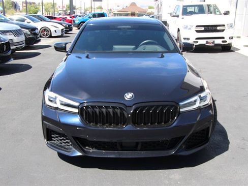 Used 2021 BMW M550i xDrive AWD/4WD image 2