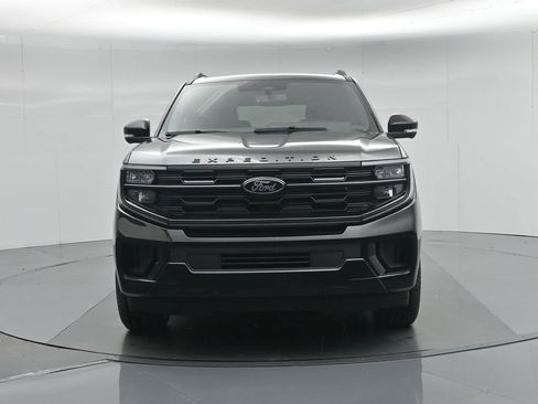 New 2026 Ford Expedition Max Platinum w/ Stealth Appearance Package image 26