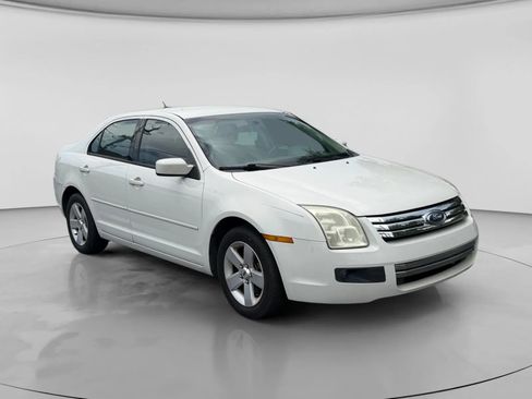 Used 2009 Ford Fusion SE FWD image 7