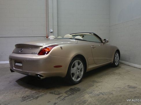 Used 2004 Lexus SC 430 Convertible RWD image 17