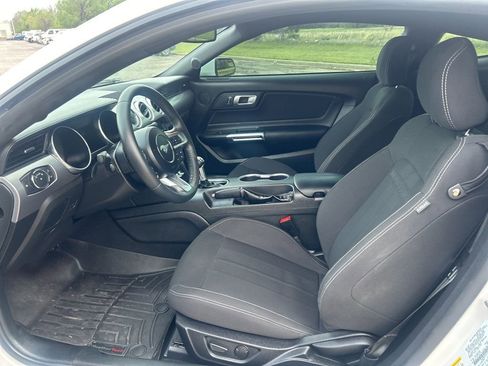 Used 2020 Ford Mustang GT w/ Equipment Group 301A image 11