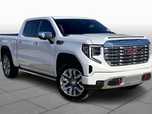 Used 2023 GMC Sierra 1500 Denali w/ Denali Reserve Package image 3