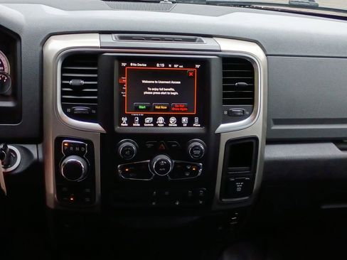 Used 2017 RAM 1500 Big Horn AWD/4WD image 19